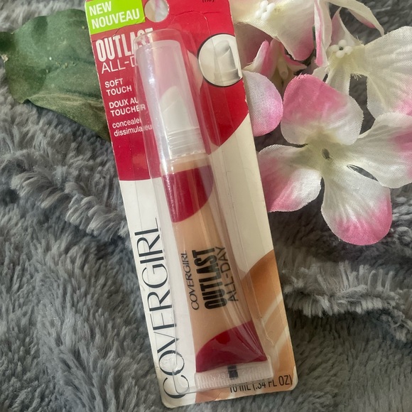 ⚜️3/$25⚜️💋COVERGIRL OUTLAST MEDIUM DEEP 850💋 - Picture 3 of 4